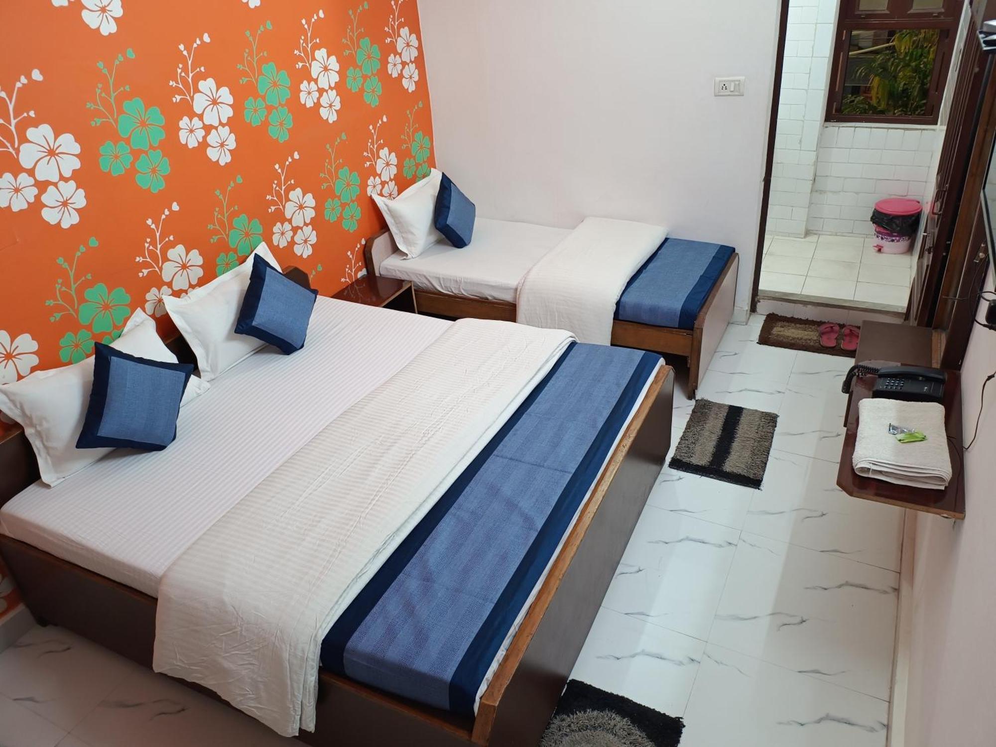 Hotel Majors Den นิวเดลี ภายนอก รูปภาพ
